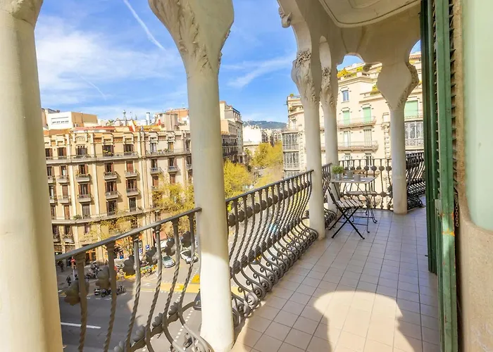Eix-Dret-Roger De Lluria-Valencia By Interhome